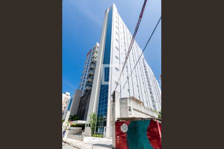 Apartamento para alugar com 70m², 1 quarto e 1 vagaFachada