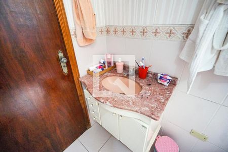 Casa à venda com 80m², 2 quartos e 3 vagas Casa à venda com 80m², 2 quartos e 3 vagasPia