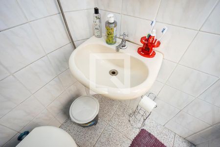 Casa à venda com 80m², 2 quartos e 3 vagas Casa à venda com 80m², 2 quartos e 3 vagasPia