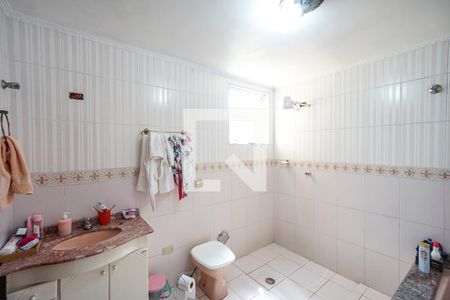 Casa à venda com 80m², 2 quartos e 3 vagas Casa à venda com 80m², 2 quartos e 3 vagasBanheiro da suíte