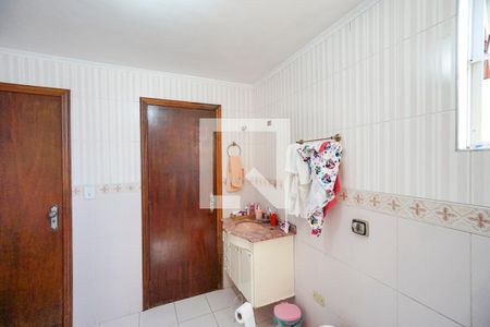 Casa à venda com 80m², 2 quartos e 3 vagas Casa à venda com 80m², 2 quartos e 3 vagasBanheiro da suíte