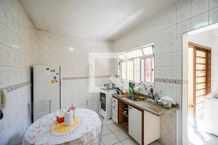 Casa à venda com 80m², 2 quartos e 3 vagas Casa à venda com 80m², 2 quartos e 3 vagasCozinha