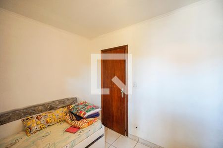 Casa à venda com 80m², 2 quartos e 3 vagas Casa à venda com 80m², 2 quartos e 3 vagasSuíte