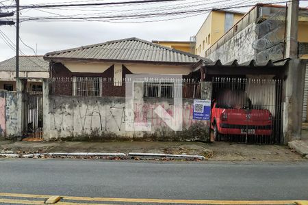 Casa à venda com 277m², 2 quartos e 3 vagasFachada