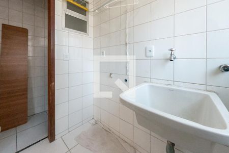 Apartamento à venda com 73m², 2 quartos e 1 vagaÁrea de Serviço