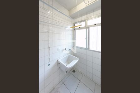 Apartamento à venda com 73m², 2 quartos e 1 vagaÁrea de Serviço