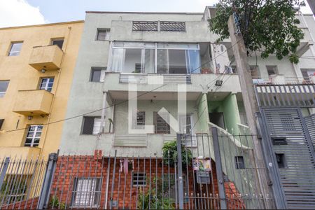 Apartamento para alugar com 70m², 2 quartos e 1 vaga Apartamento para alugar com 70m², 2 quartos e 1 vagaFachada