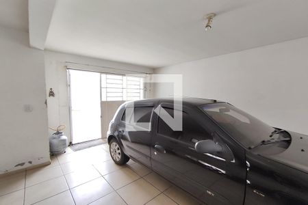 Casa à venda com 144m², 2 quartos e 2 vagas Casa à venda com 144m², 2 quartos e 2 vagasGaragem