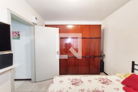 Casa à venda com 144m², 2 quartos e 2 vagas Casa à venda com 144m², 2 quartos e 2 vagasQuarto 2