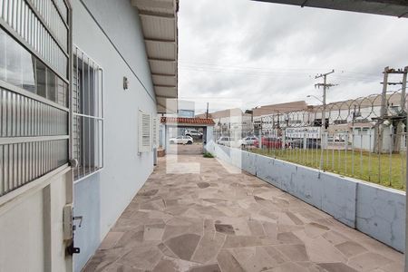 Casa à venda com 144m², 2 quartos e 2 vagas Casa à venda com 144m², 2 quartos e 2 vagasCorredor