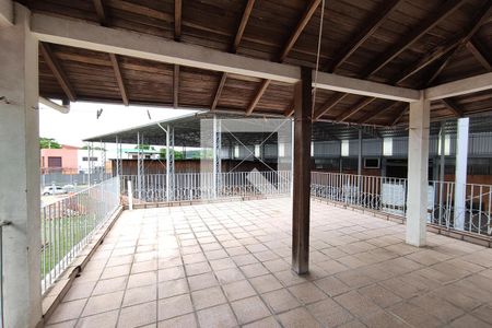 Casa à venda com 144m², 2 quartos e 2 vagas Casa à venda com 144m², 2 quartos e 2 vagasTerraço