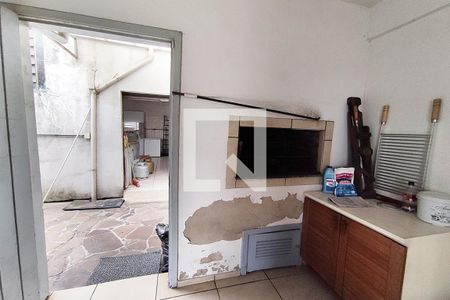 Casa à venda com 144m², 2 quartos e 2 vagas Casa à venda com 144m², 2 quartos e 2 vagasChurrasqueira