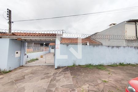 Casa à venda com 144m², 2 quartos e 2 vagas Casa à venda com 144m², 2 quartos e 2 vagasFachada