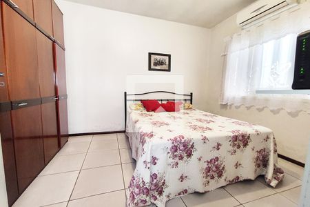 Casa à venda com 144m², 2 quartos e 2 vagas Casa à venda com 144m², 2 quartos e 2 vagasQuarto 2