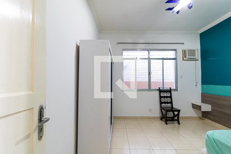 Quarto 1 de casa à venda com 2 quartos, 200m² em Quintino Bocaiuva, Rio de Janeiro