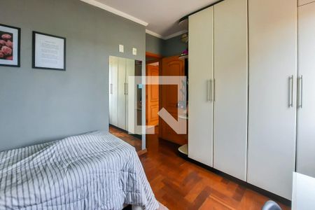 Apartamento à venda com 84m², 3 quartos e 2 vagasQuarto 2