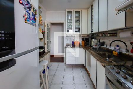 Apartamento à venda com 84m², 3 quartos e 2 vagasCozinha