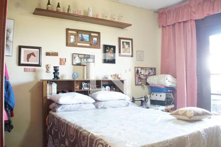 Casa à venda com 431m², 6 quartos e 2 vagas Casa à venda com 431m², 6 quartos e 2 vagasQuarto 2