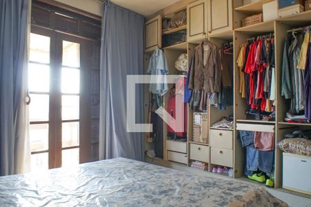 Casa à venda com 431m², 6 quartos e 2 vagas Casa à venda com 431m², 6 quartos e 2 vagasQuarto 3