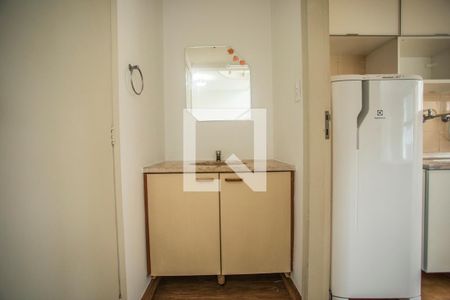 lavabo de apartamento para alugar com 1 quarto, 50m² em Vila Clementino, São Paulo
