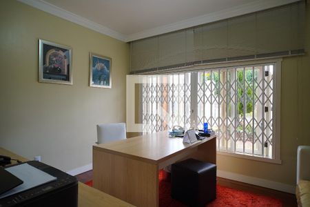 Escritório de casa à venda com 4 quartos, 200m² em Jardim Itu, Porto Alegre
