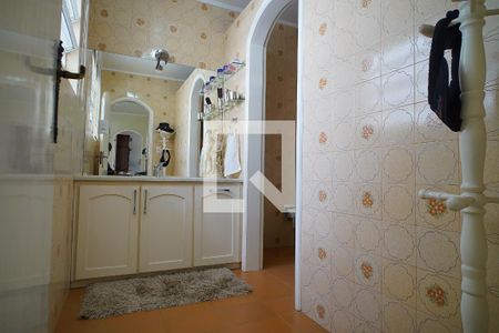 Casa à venda com 200m², 4 quartos e 6 vagasBanheiro