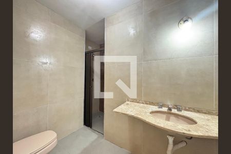 Banheiro de apartamento para alugar com 3 quartos, 83m² em Vila Olímpia, São Paulo