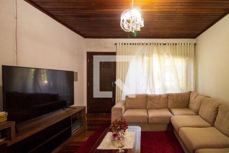 Sala de casa à venda com 3 quartos, 150m² em Partenon, Porto Alegre
