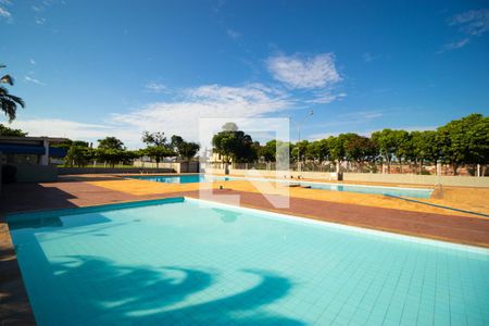 Apartamento à venda com 60m², 2 quartos e 1 vaga Apartamento à venda com 60m², 2 quartos e 1 vagaÁrea comum - Piscina