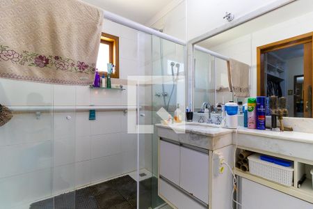 Casa à venda com 408m², 4 quartos e 3 vagasBanheiro da suíte 1