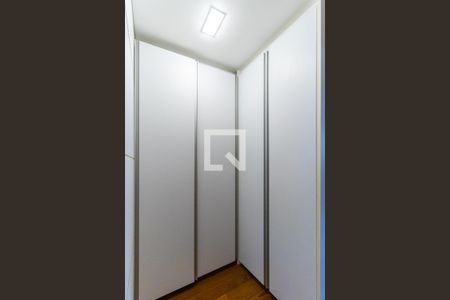 Casa à venda com 408m², 4 quartos e 3 vagasQuarto da suíte 1