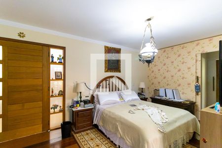 Casa à venda com 408m², 4 quartos e 3 vagasQuarto da suíte 1