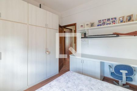 Apartamento à venda com 144m², 3 quartos e 2 vagas Apartamento à venda com 144m², 3 quartos e 2 vagasQuarto 2