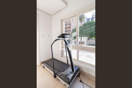 Apartamento à venda com 144m², 3 quartos e 2 vagas Apartamento à venda com 144m², 3 quartos e 2 vagasÁrea comum - Academia