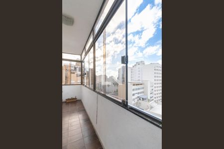 Apartamento à venda com 144m², 3 quartos e 2 vagas Apartamento à venda com 144m², 3 quartos e 2 vagasVaranda do quarto