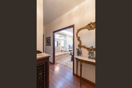 Apartamento à venda com 144m², 3 quartos e 2 vagas Apartamento à venda com 144m², 3 quartos e 2 vagasEntrada