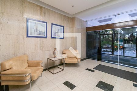 Apartamento à venda com 144m², 3 quartos e 2 vagas Apartamento à venda com 144m², 3 quartos e 2 vagasHall social