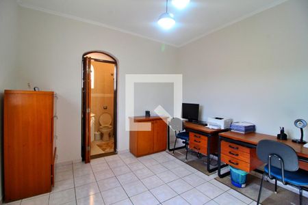 Casa à venda com 315m², 5 quartos e 4 vagasSuíte 1