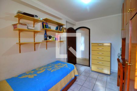 Casa à venda com 315m², 5 quartos e 4 vagasQuarto 4