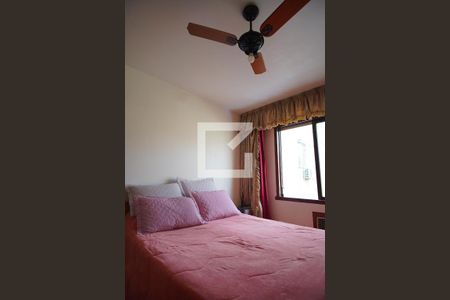 Quarto 1 de apartamento à venda com 3 quartos, 98m² em Vila Ipiranga, Porto Alegre