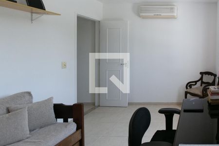 Casa de condomínio à venda com 617m², 6 quartos e 4 vagasQuarto 3