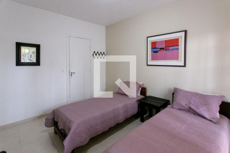 Casa de condomínio à venda com 617m², 6 quartos e 4 vagasSuíte 3