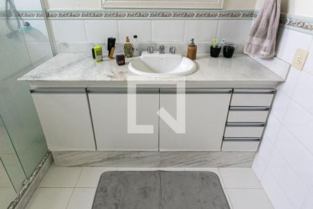 Casa de condomínio à venda com 617m², 6 quartos e 4 vagasBanheiro da Suíte 2