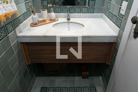 Casa de condomínio à venda com 617m², 6 quartos e 4 vagasLavabo