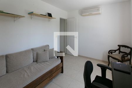 Casa de condomínio à venda com 617m², 6 quartos e 4 vagasQuarto 3