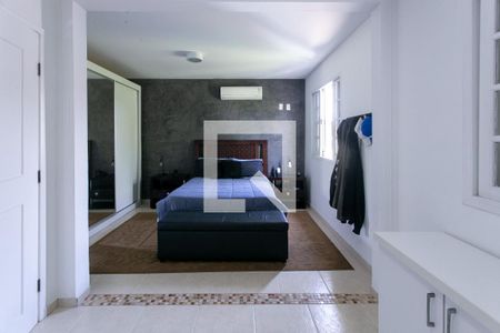 Casa de condomínio à venda com 617m², 6 quartos e 4 vagasSuíte 2