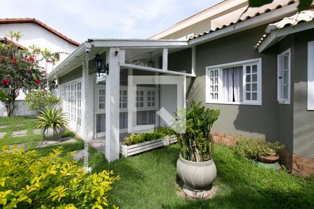Casa de condomínio à venda com 617m², 6 quartos e 4 vagasFachada