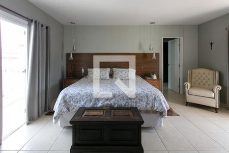 Casa de condomínio à venda com 617m², 6 quartos e 4 vagasSuíte 1