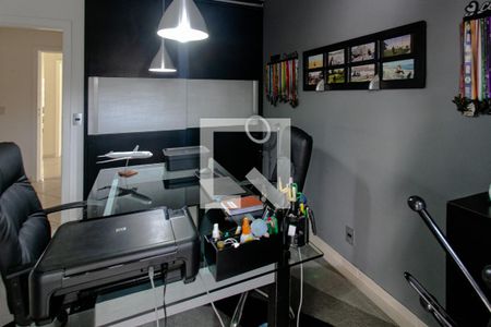 Casa de condomínio à venda com 617m², 6 quartos e 4 vagasQuarto 1- Uso em home-office