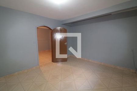 Quarto 2 de casa para alugar com 2 quartos, 80m² em Vila Carrao, São Paulo